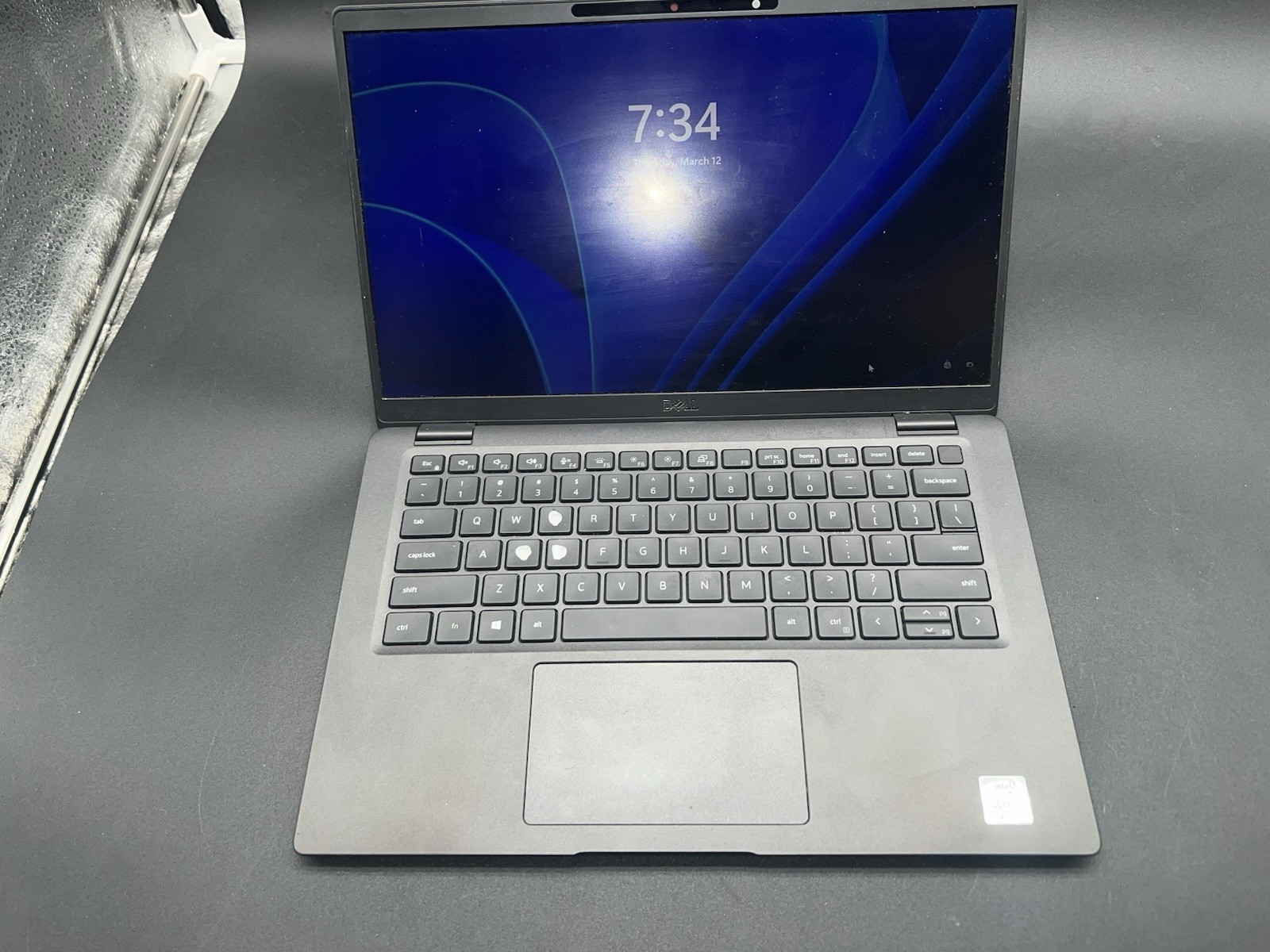 Dell Latitude 7410 Laptop Intel i7-10610U 1.80 GHz 16 GB RAM 256 GB NVMe Win11P