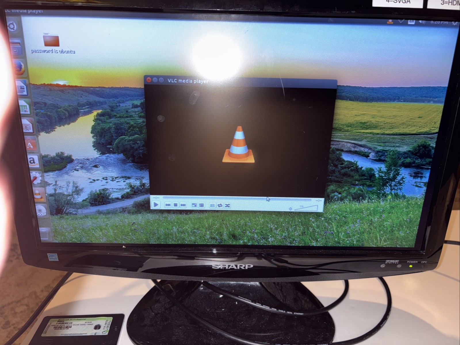 Dell Inspiron 6000 PP12L 14.1in 1Gb RAM 250Gb HDD Intel Pentium 1.6GHz Ubuntu