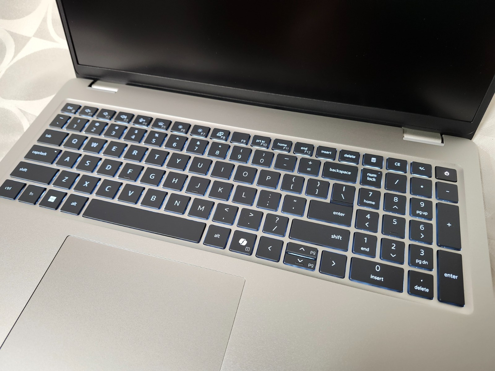 Dell Pro 16 Plus PB16250 16” laptop: Ultra 5 235U 4.9GHz CPU, 32GB RAM 256GB SSD