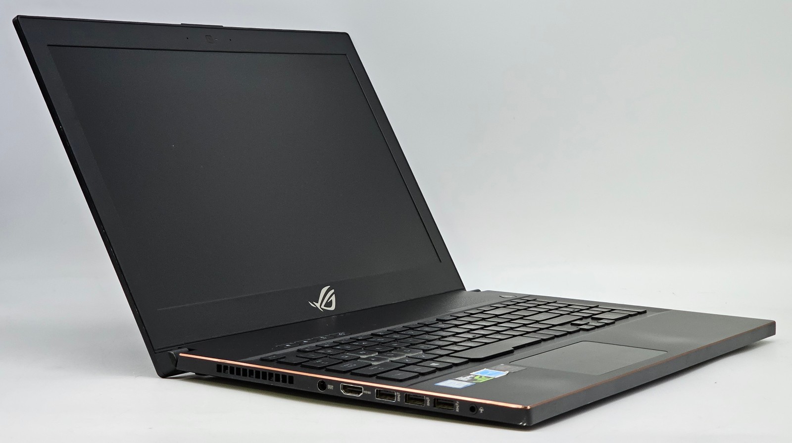 ASUS ROG Zephyrus M – 15.6″ Gaming Laptop – i7-8750H 16GB RAM 128GB SSD GTX 1060