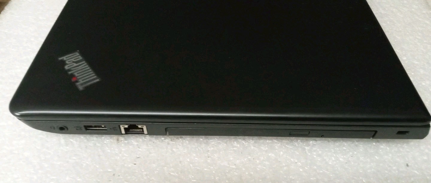 Lenovo ThinkPad E570 15.5″ Laptop i5-7200U 2.50GHz 8GB RAM 256GB SSD