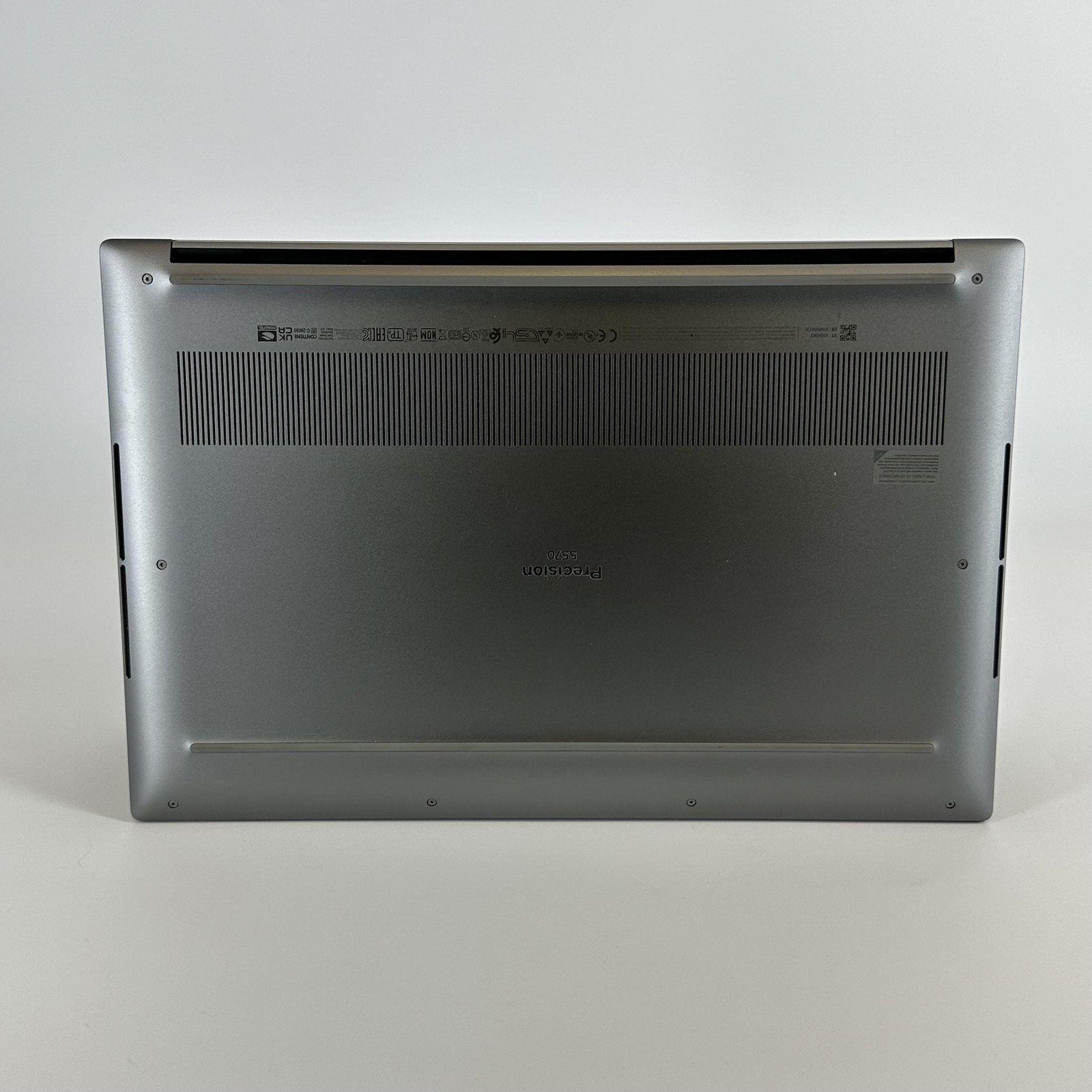 Dell Precision 5570 15.6 FHD+ 2.5 GHz i9-12900H 16GB 1TB SSD NVIDIA RTX A2000