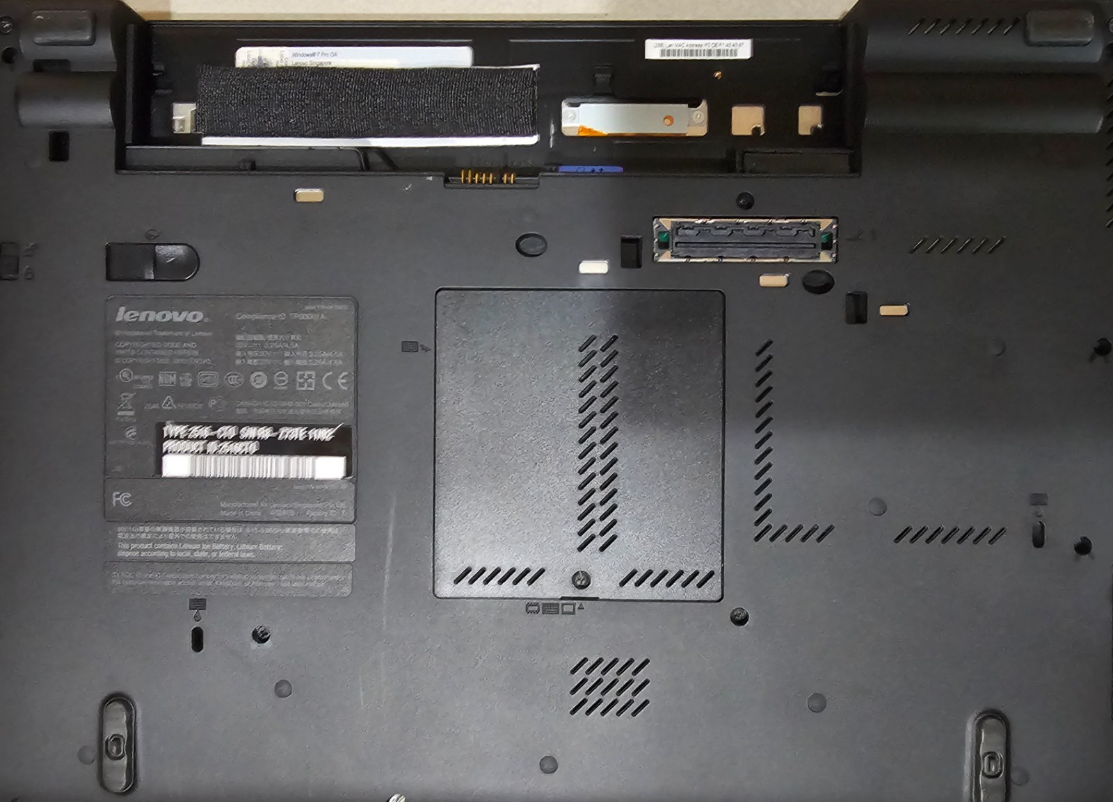 Lenovo ThinkPad T410i 14.1″ 2 Batteries Charger Boots Win 7 Pro READ!