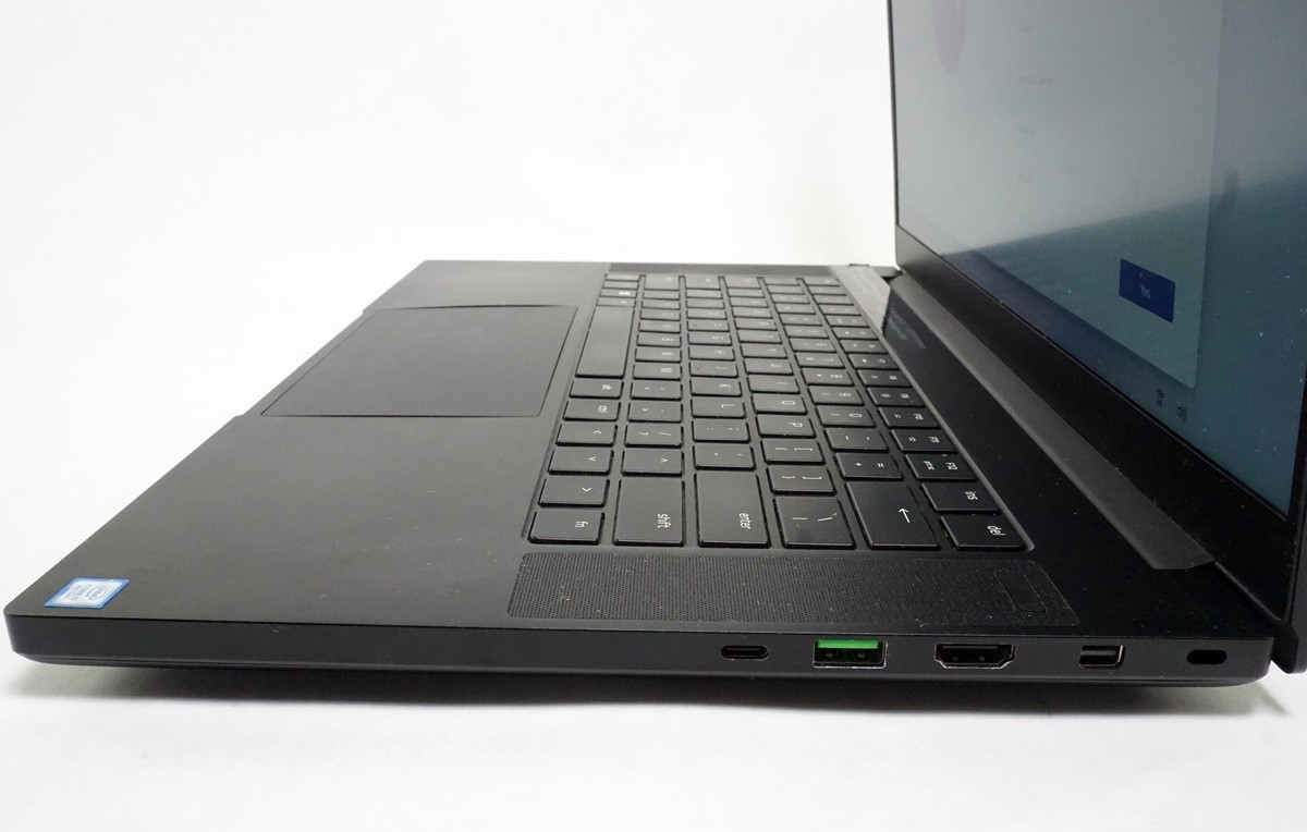 AS IS Razer Blade 15 i7-8750H 16GB RAM 128GB SSD 1TB HDD GTX 1060 Defective READ