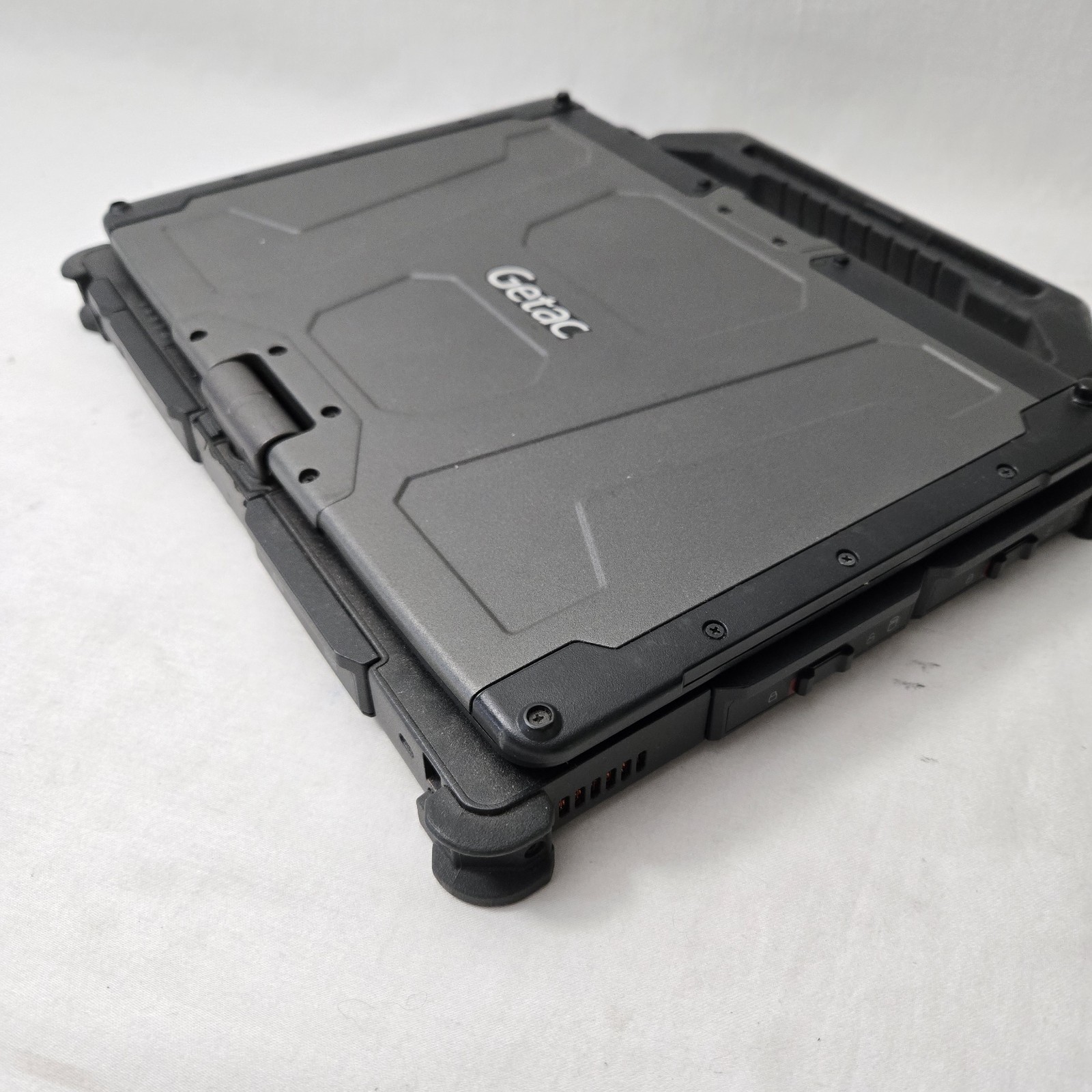 Getac V110 G2 Toughbook Tablet i7-5500U 2.40GHz 8GB Ram NO SSD/OS – Grade B