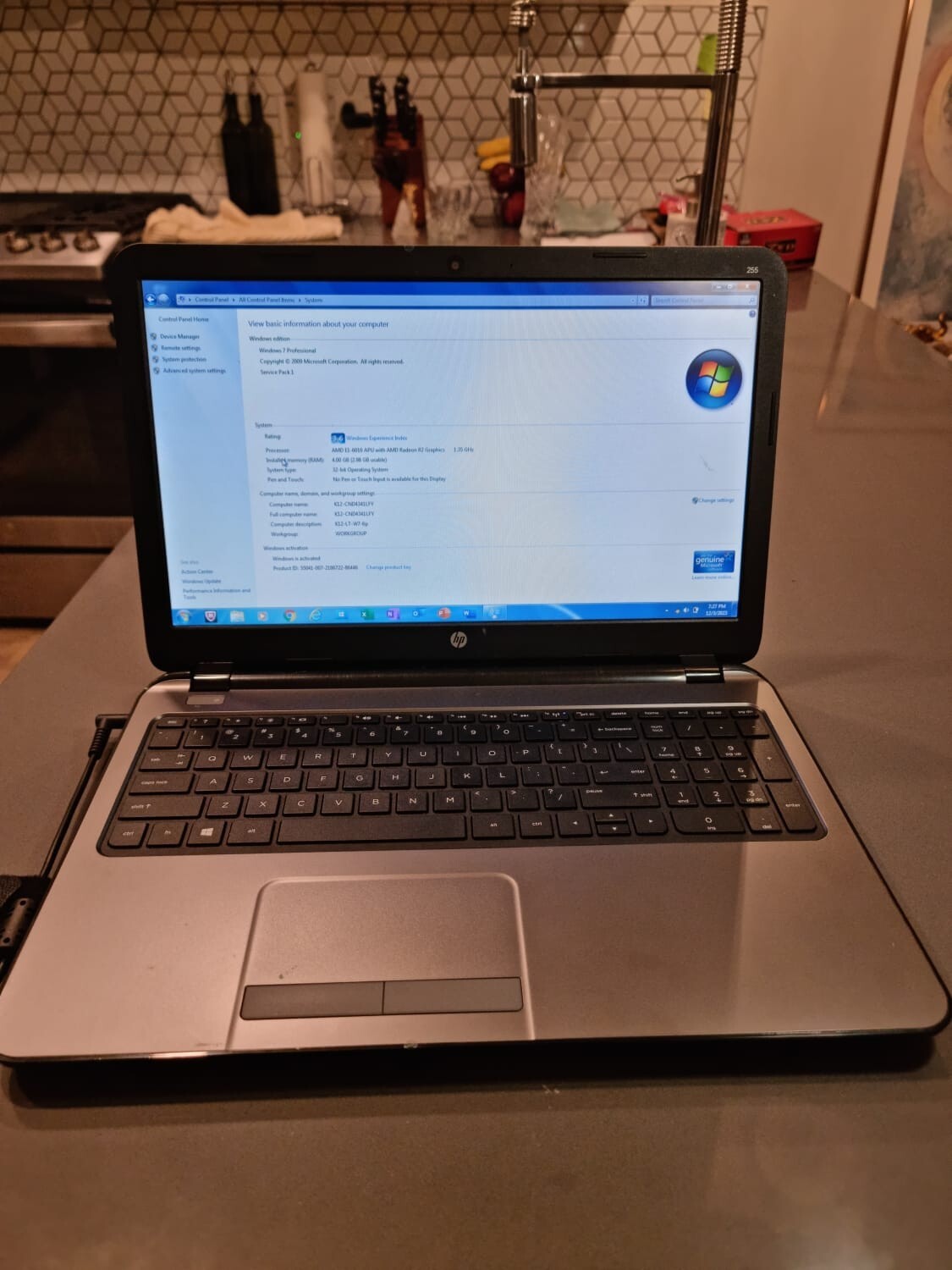 HP 255 G3 E1-6010 Notebook 39.6 cm (15.6″) HD AMD Radeon R2, RAM 4GB, 256GB