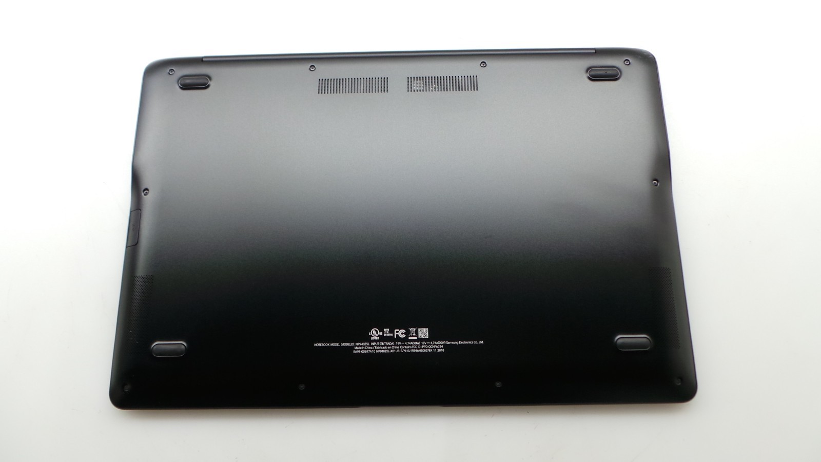 Samsung Notebook NP940Z5L | 15.6″ | i7-6700HQ | 8GB 256GB SSD | Touchscreen