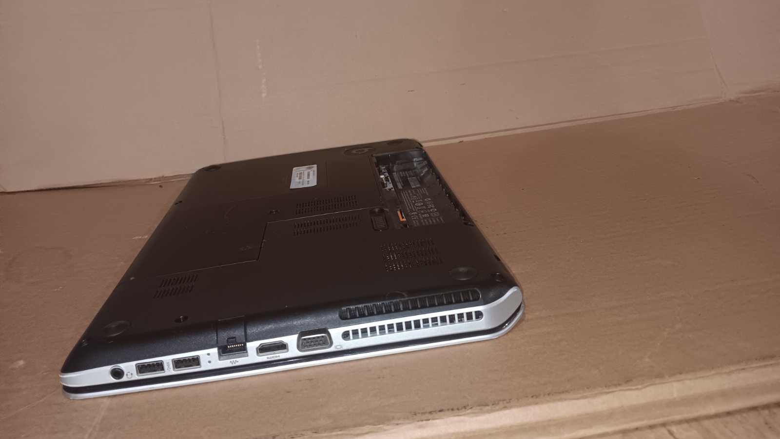 HP Pavilion M6-1045DX Laptop Intel core i5-3rd Gen Good Motherboard Boots Parts