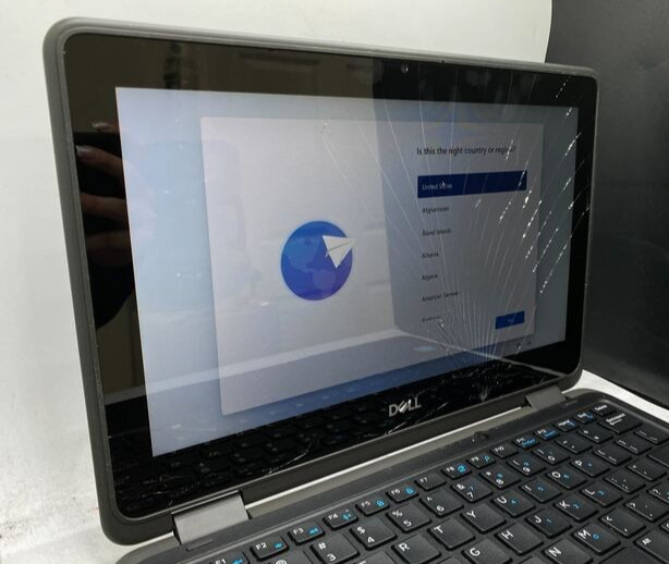 Dell Latitude 3190 2-in-1 11.6 Pentium Silver N5030 1.10GHz 4GB RAM 128GB SSD