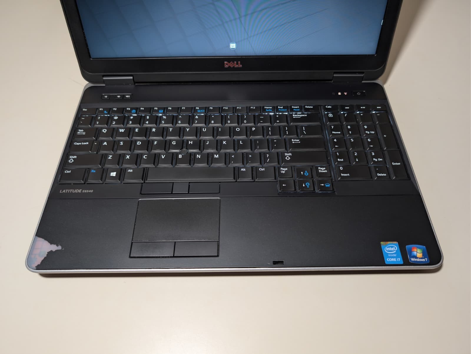 Dell Latitude E6540 | i7 4th Gen 16GB RAM 256GB SSD | AMD Radeon Backlit Linux