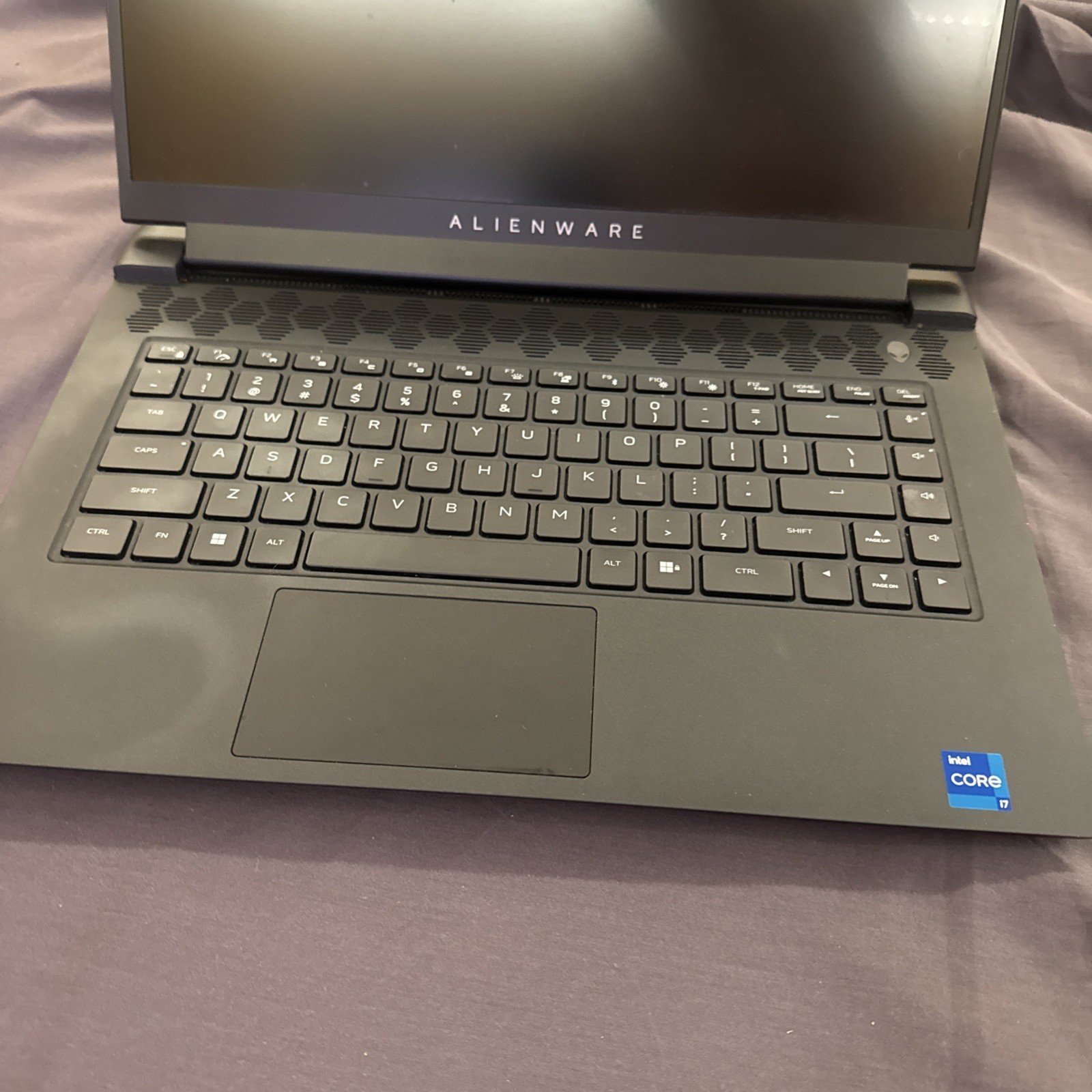 Alienware M15 R7 15.6″ i7-12700H 2.3GHz 32GB RAM 1TB SSD SSD GeForce RTX 3060