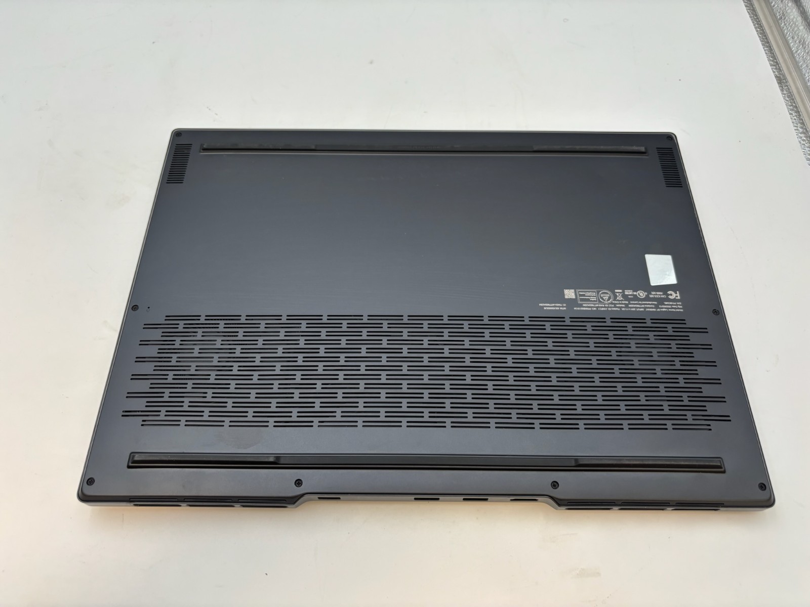 Lenovo Legion Slim 7 16ARHA7 16″ 1 TB SSD 16 GB RAM Ryzen 9 6900HX RX 6800S