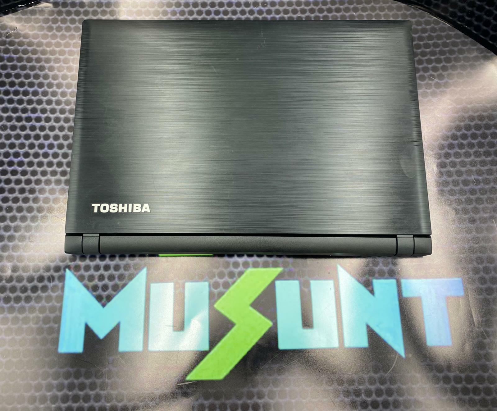Toshiba Satelite CL45, 2 GB RAM, 64 GB SSD, read description