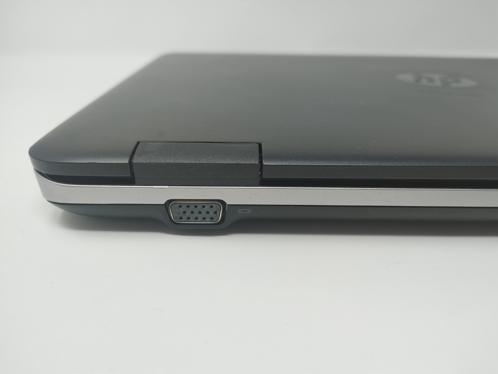 HP PROBOOK 640 G3 i5-7200U 2.5GHz 8GB RAM 256GB SSD Win 10 Pro