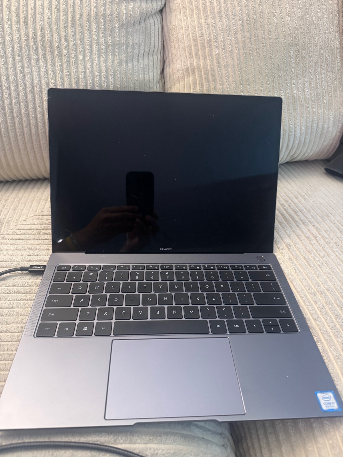 HUAWEE MACH-WX9 8 CPU 16G BRAM 2018/19 Ultra Slim Laptop PRE OWNED Cosmetic