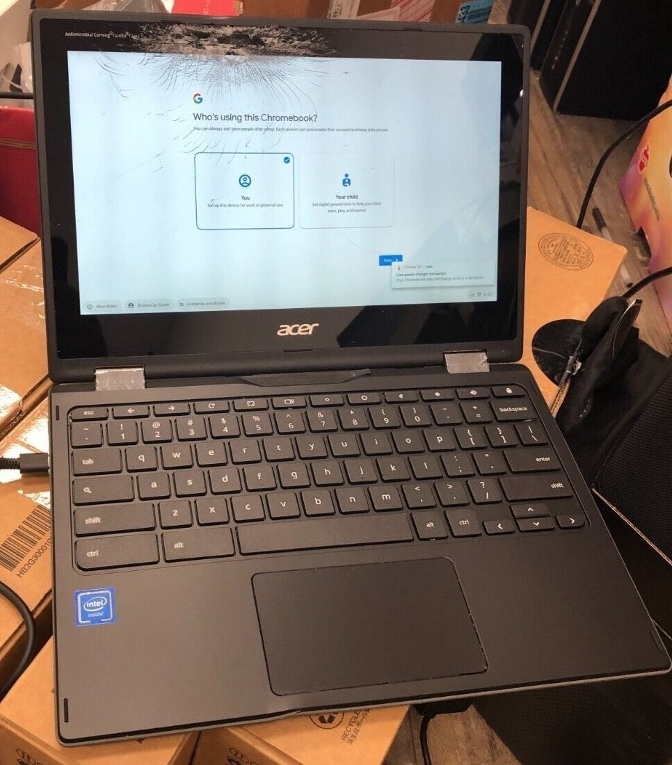 ACER Chromebook Spin 511 R752T N4020 / 32GB / 4GB (AS IS)
