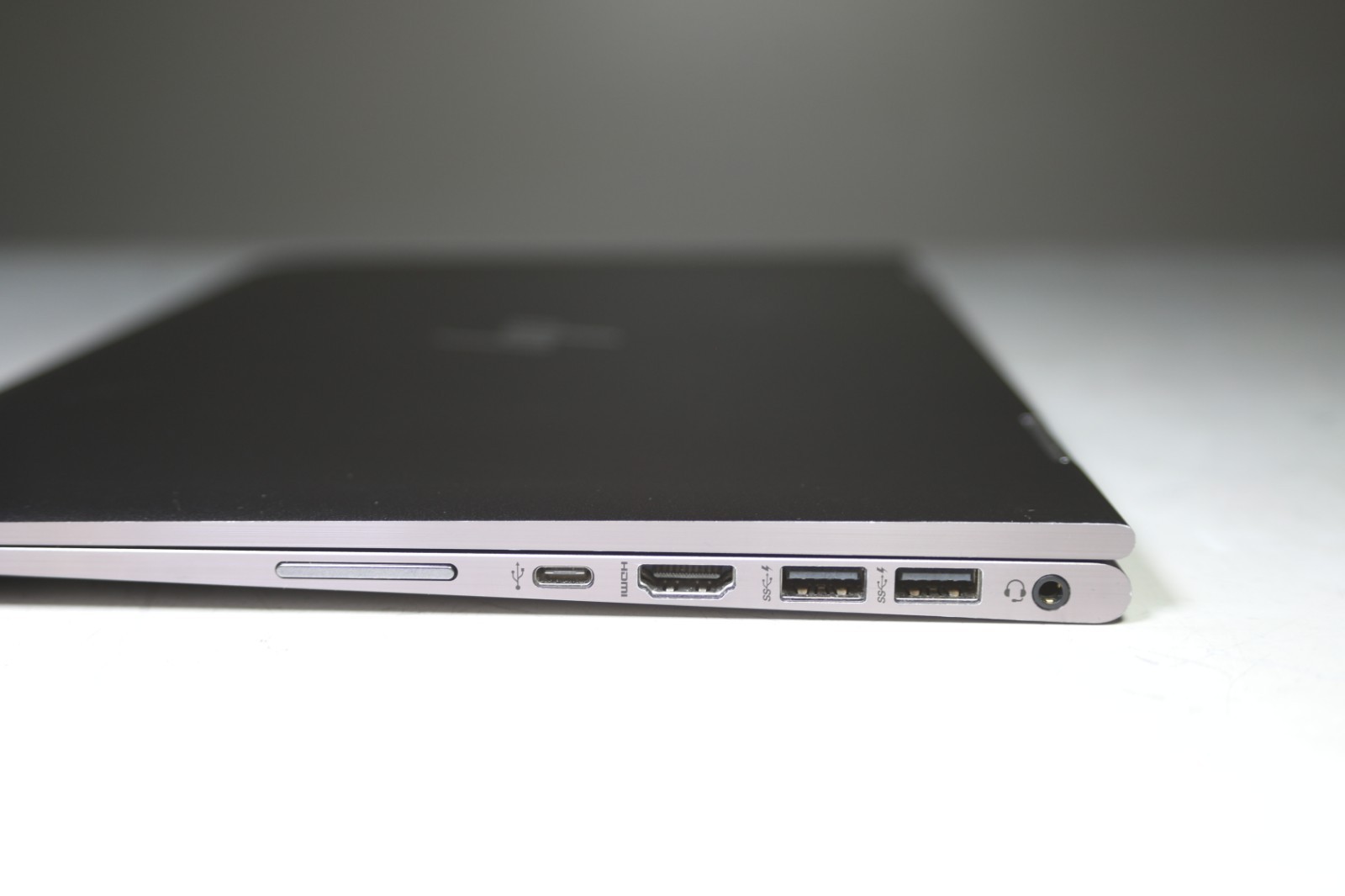 HP ENVY x360 Convertible Intel Core i7-7500U 2.70GHz-16GB RAM-256GB NVMe-NO OS