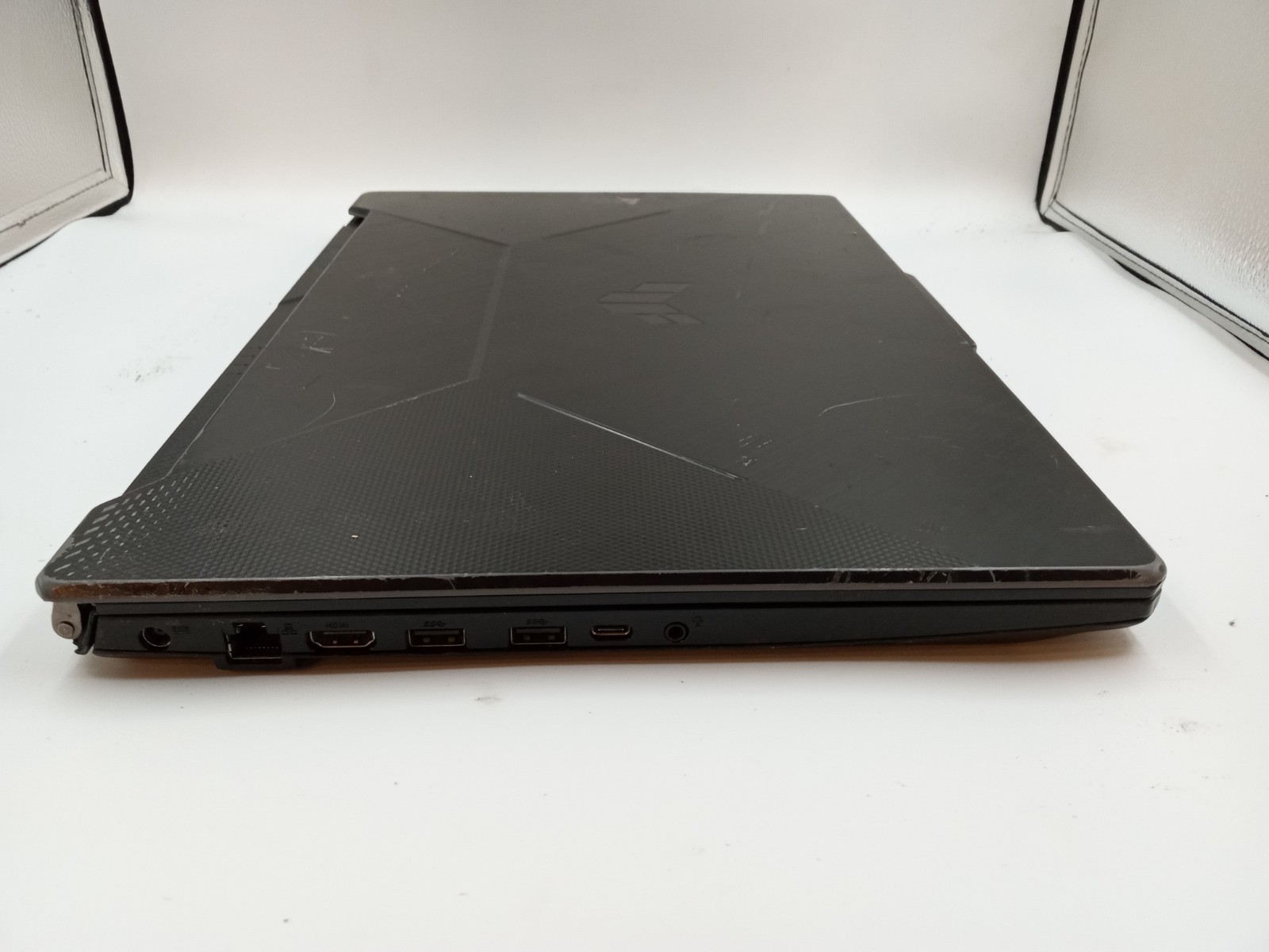 Asus TUF Gaming F17 FX706H 17.3″ Intel i5-11400H Nvidia RTX 3050 -PARTS -READ!!