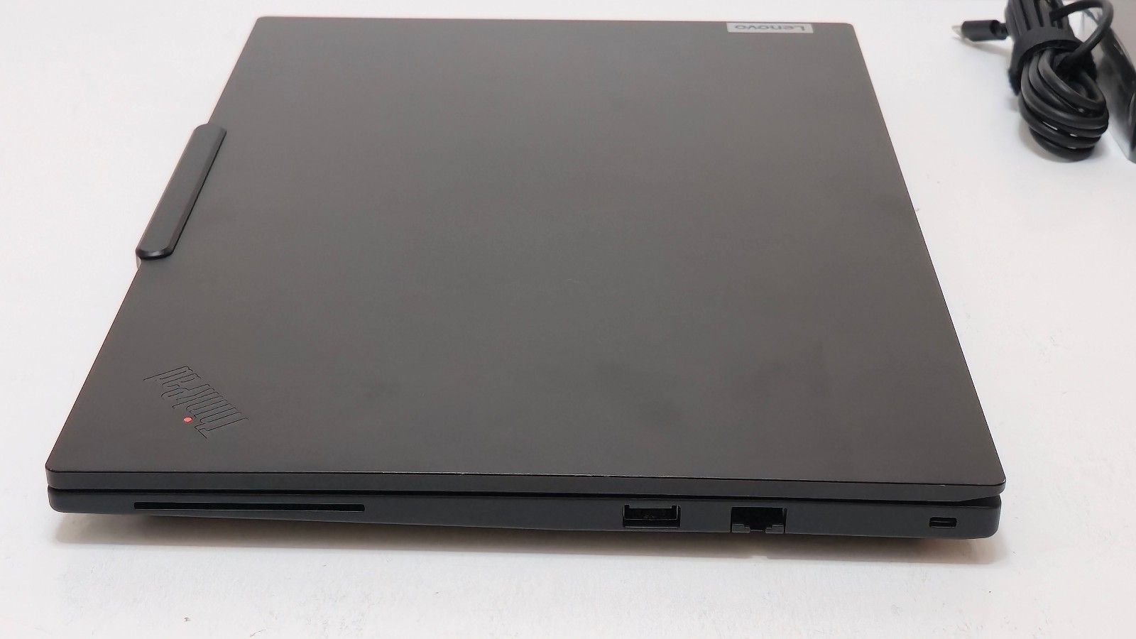 Lenovo ThinkPad P14S Gen 5 Intel Ultra 7 165H 56GB RAM 1TB SSD Ark Pro Touch