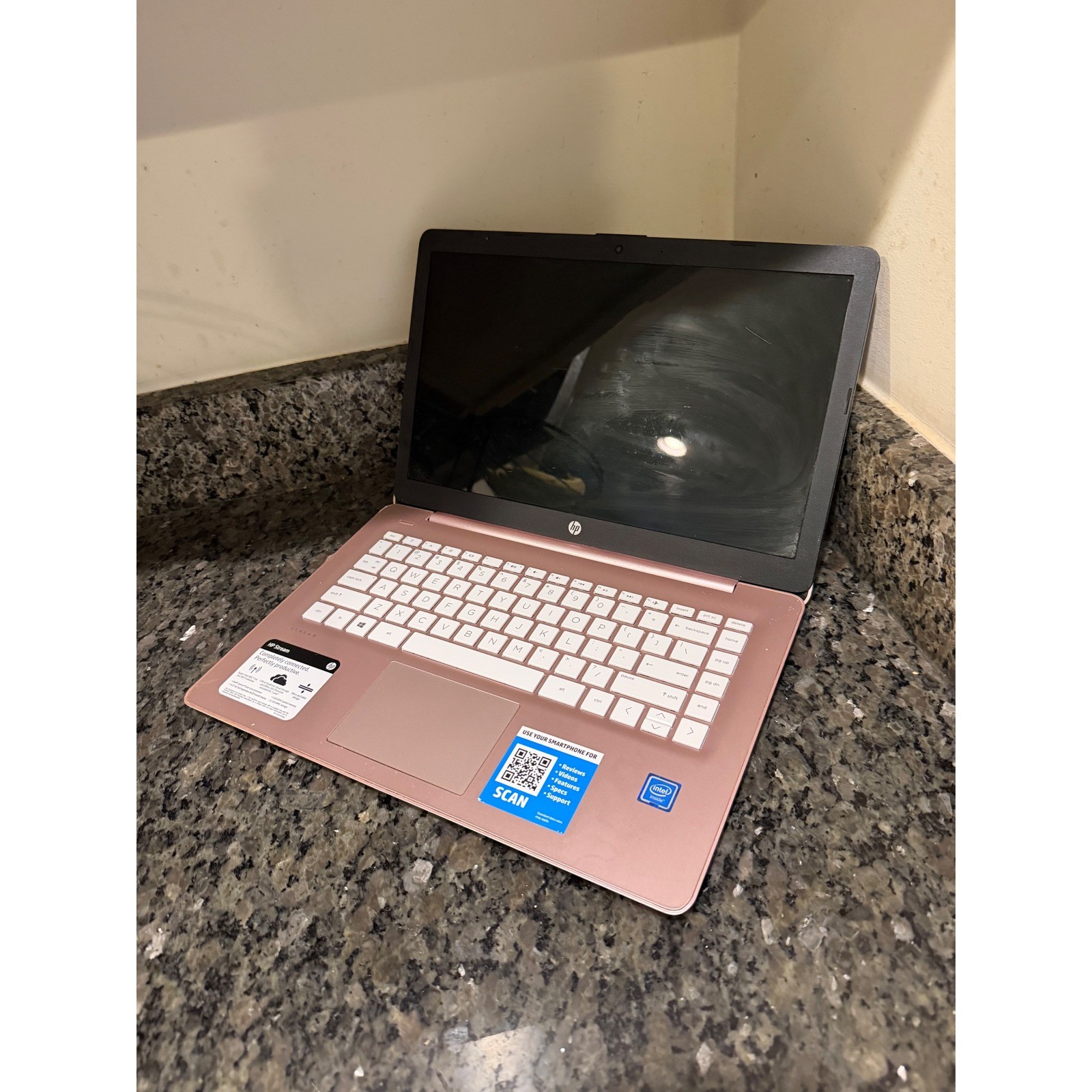 HP Stream 14 Laptop Rose Pink Intel Celeron 4GB RAM 32GB eMMC Untested Parts