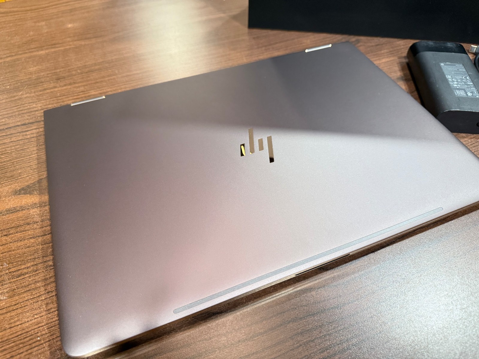 HP Spectre x360 15-bl112dx 15.6″ 4K Touch i7-8550U 16GB 512GB SSD MX150 Dark Ash