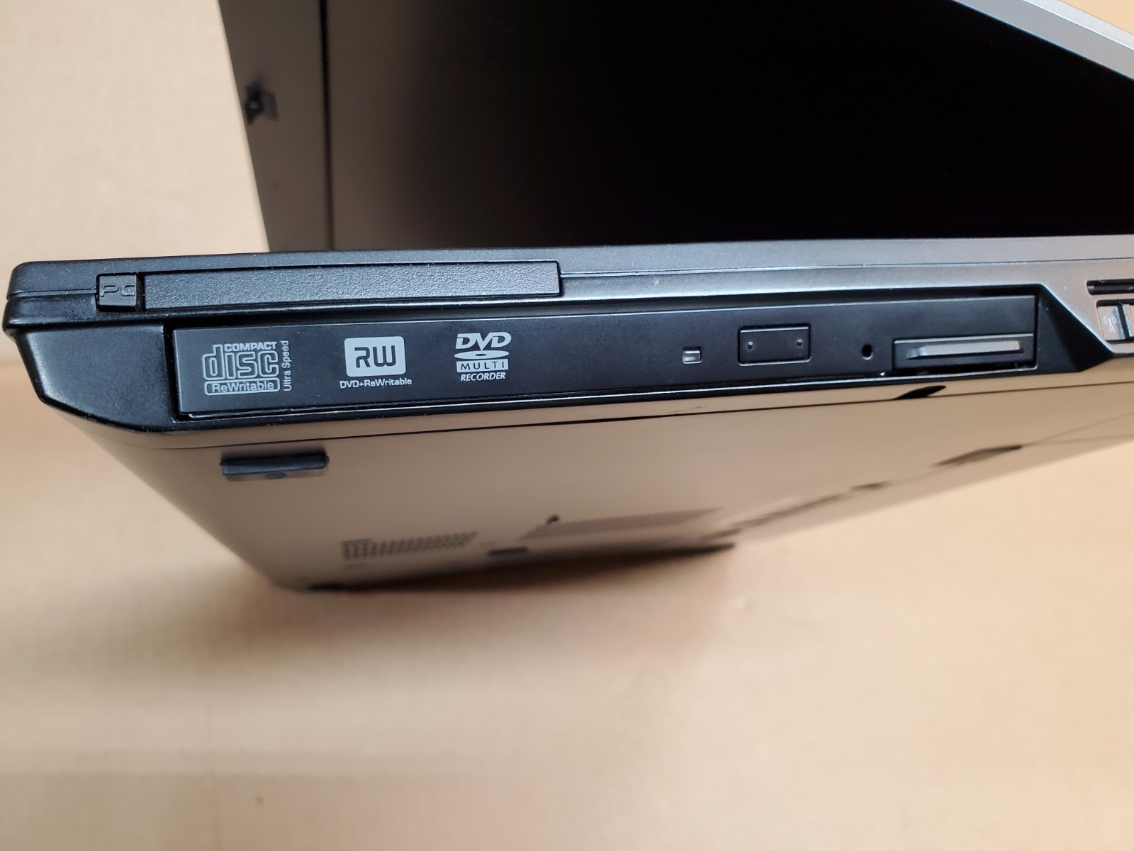 Dell Latitude E6510 14” Intel Core i5 M580 2.67GHz 4GB 500GB Win 10 Pro DVD-RW