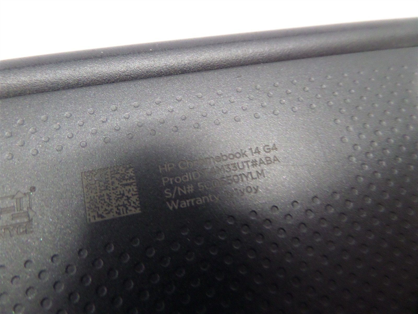 HP 14″ Chromebook 14 G4 32GB eMMC 4GB RAM N2840 2.16Ghz CPU – Cracked Plastic