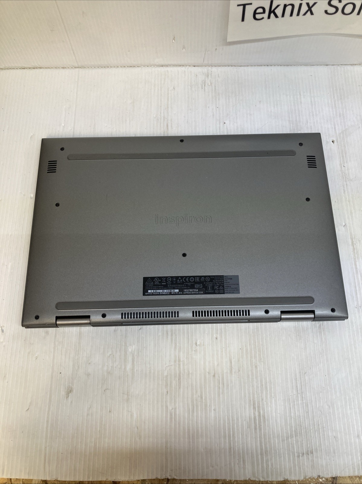 Dell Inspiron 15-5568 Intel Core i3-6100U 2.30GHz 4GB NO HDD Boot to BIOS