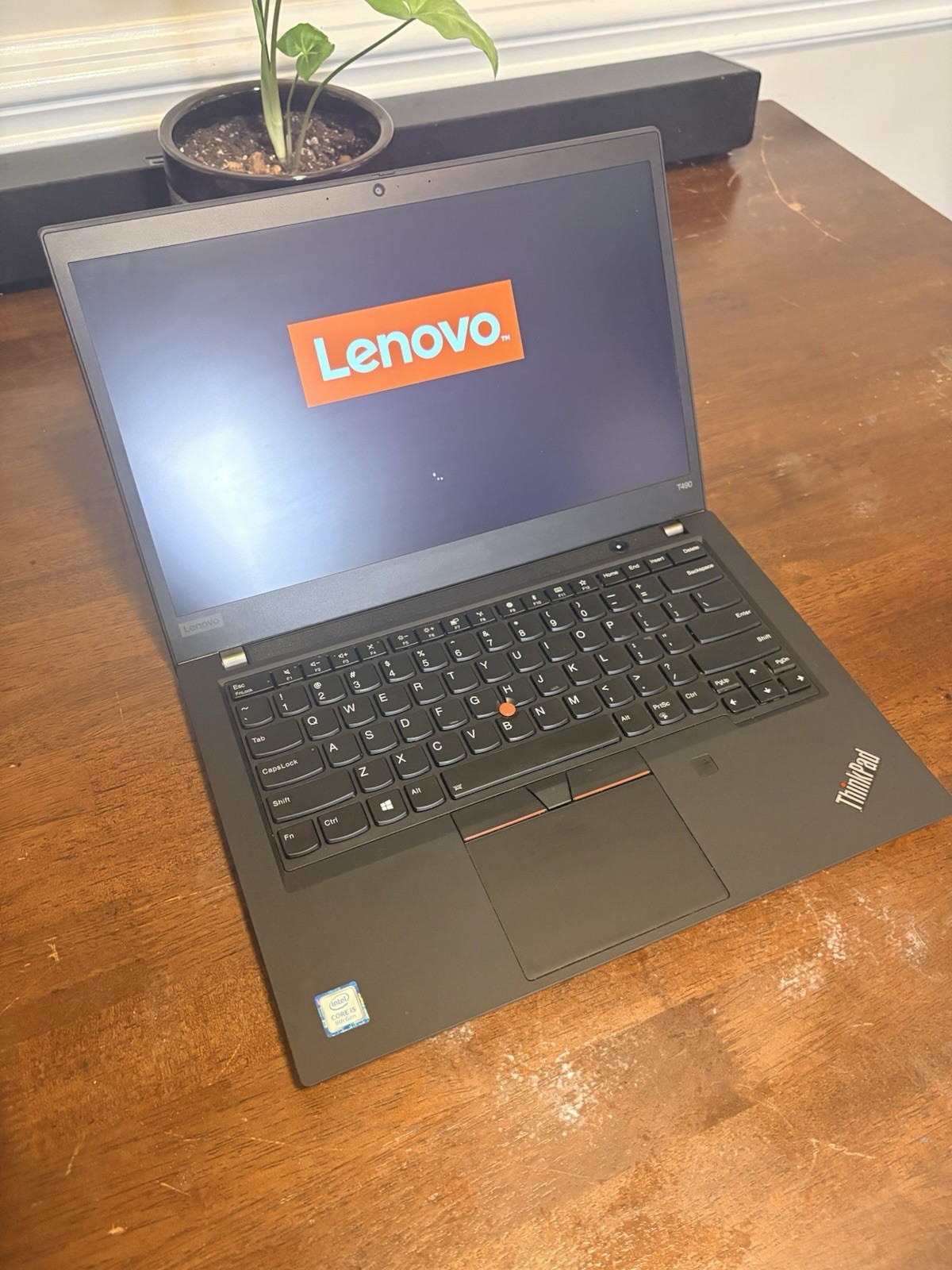 Lenovo ThinkPad T490 14.1″ i5-8265U 1.6Ghz 16GB Battery & Extras *NO SSD OR OS*