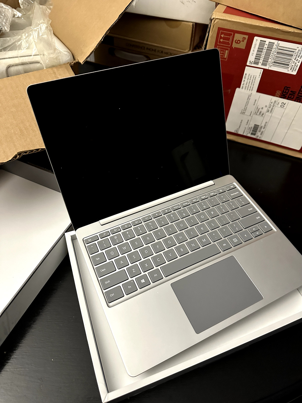 Microsoft Surface Laptop Go 2 11TH GEN INTEL CORE Touch i5,8GB 128GB go ram sag