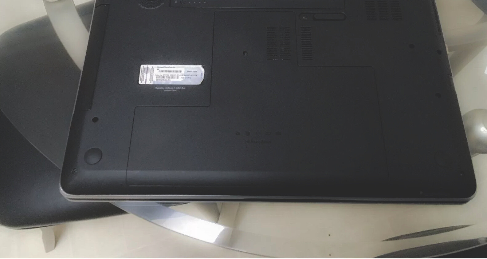 HP Pavilion DV7-7000 Laptop