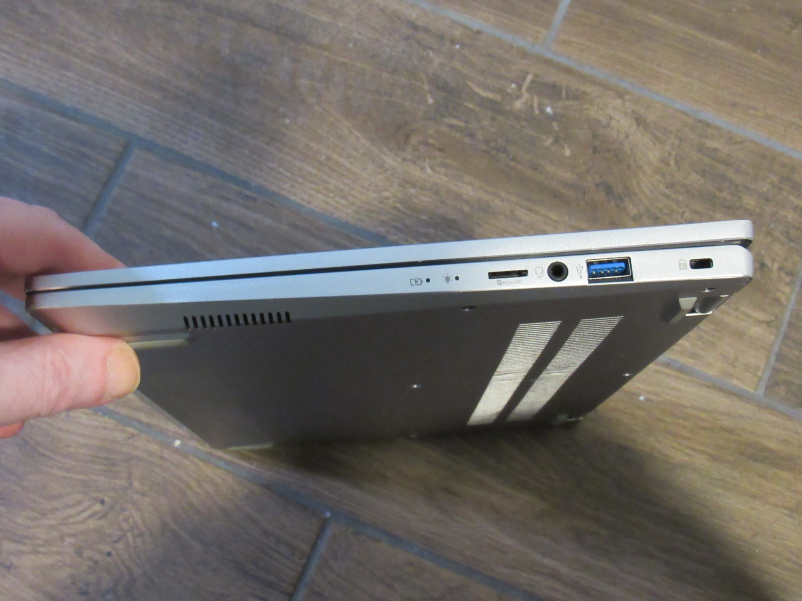 Acer Swift Go SFG14-72 14″ FHD+ TOUCH Ultra 7 155H 16GB RAM 1TB SSD VGOOD