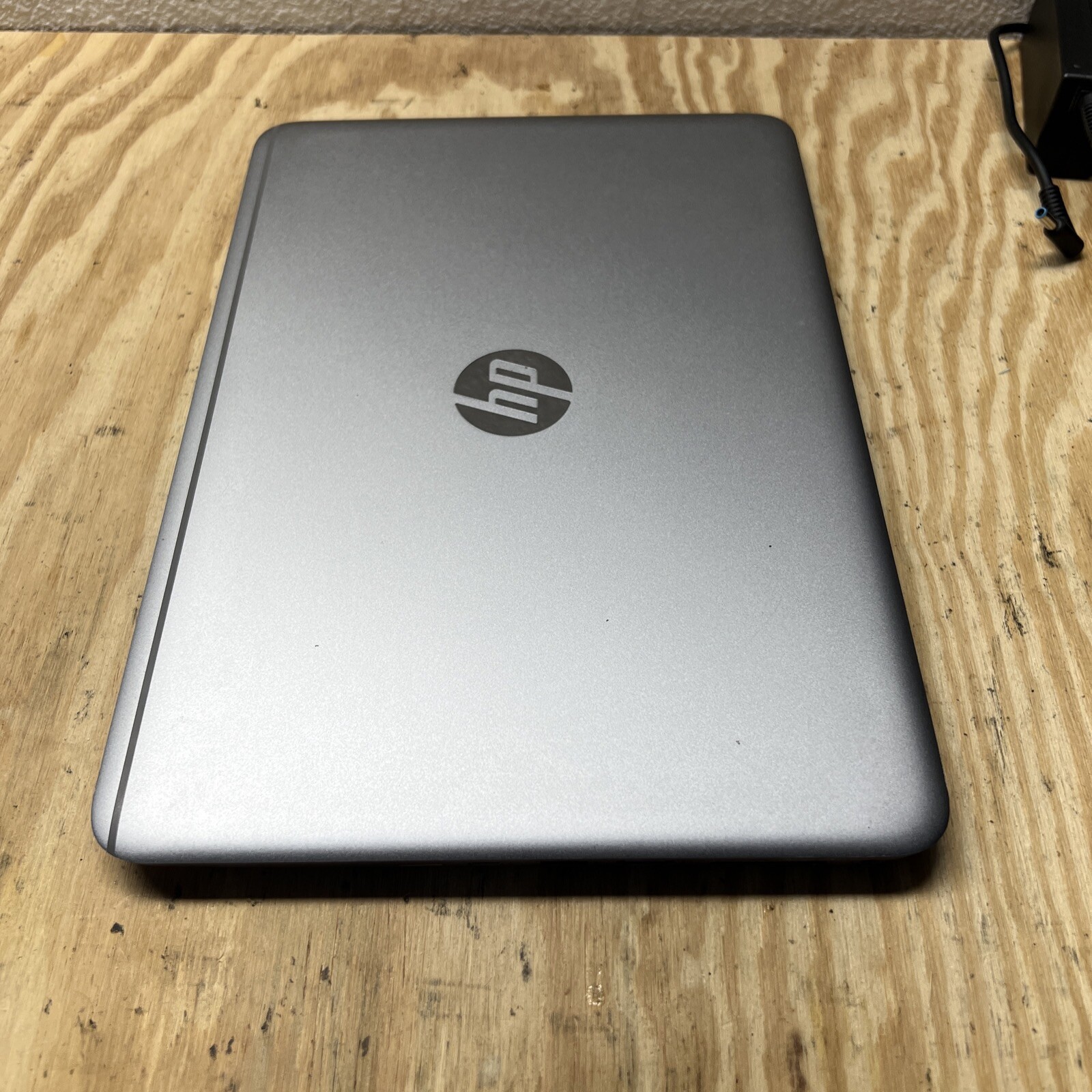 HP ELITEBOOK FOLIO 1040 G3 14″ FHD i5-6300U 2.4GHz 8GB RAM 512GB SSD WIN 11 PRO