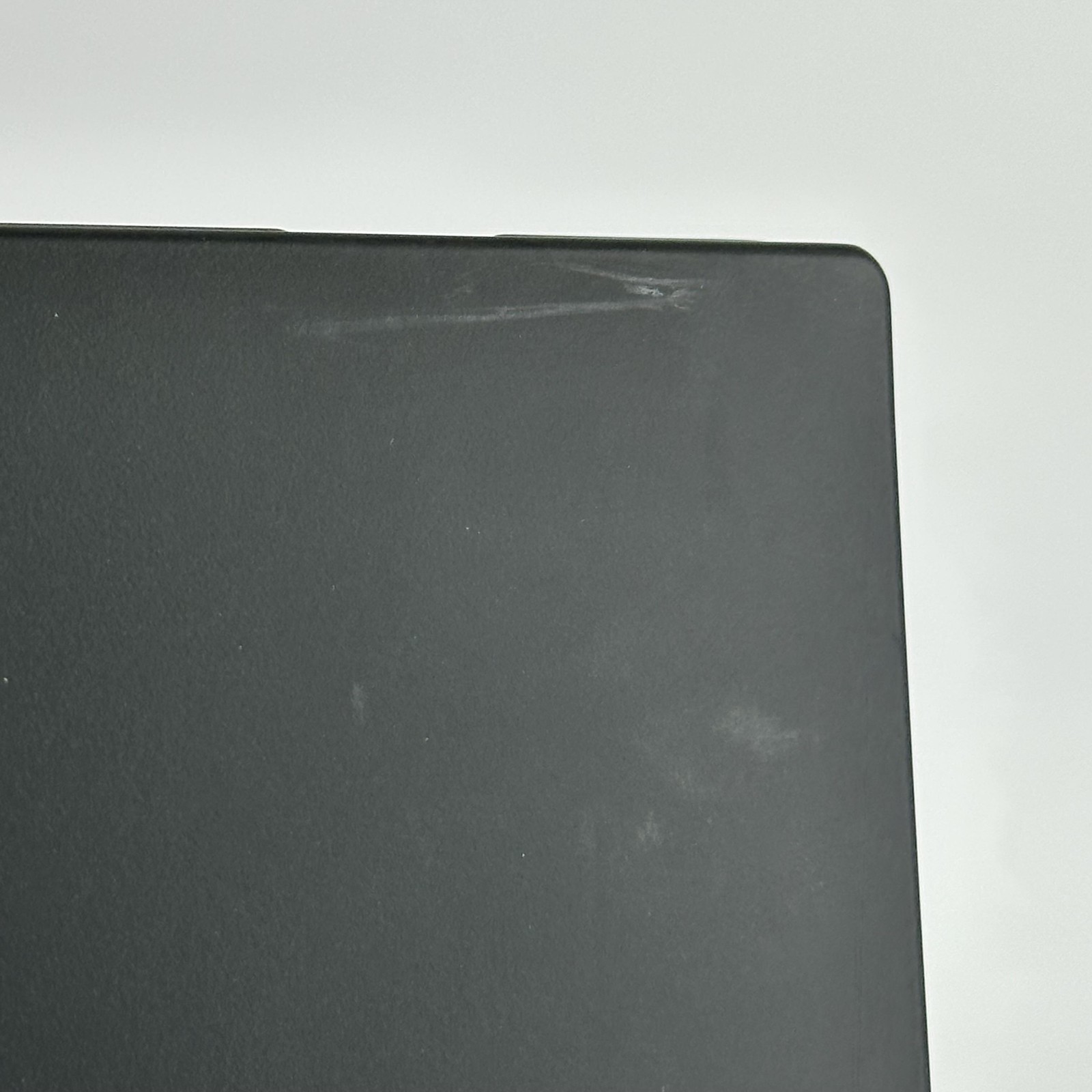 Lenovo ThinkPad T16 Gen 2 FHD+ TOUCH 3.3 GHz Ryzen 7 PRO 7840U 16GB 512GB SSD