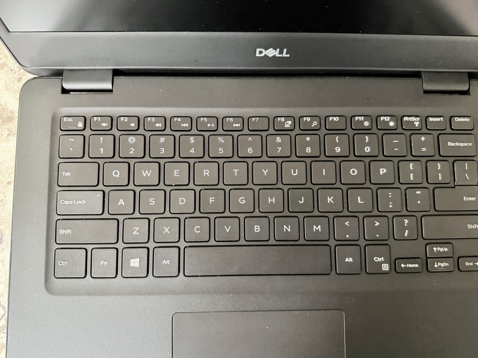 Dell Latitude 3400 14 Inch Laptop i5 8th Generation 16GB Memory 256GB SSD Win 11