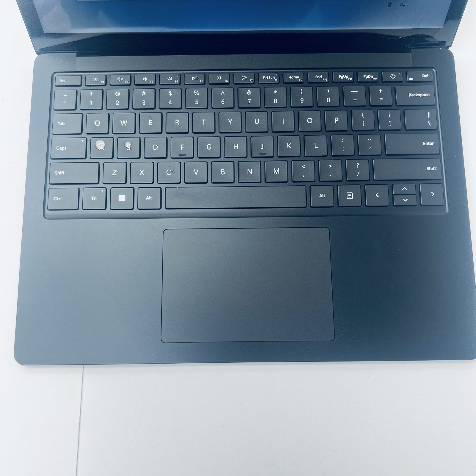 Microsoft Surface Laptop 5 13.5″ i7-1265U 16GB 256GB *READ*