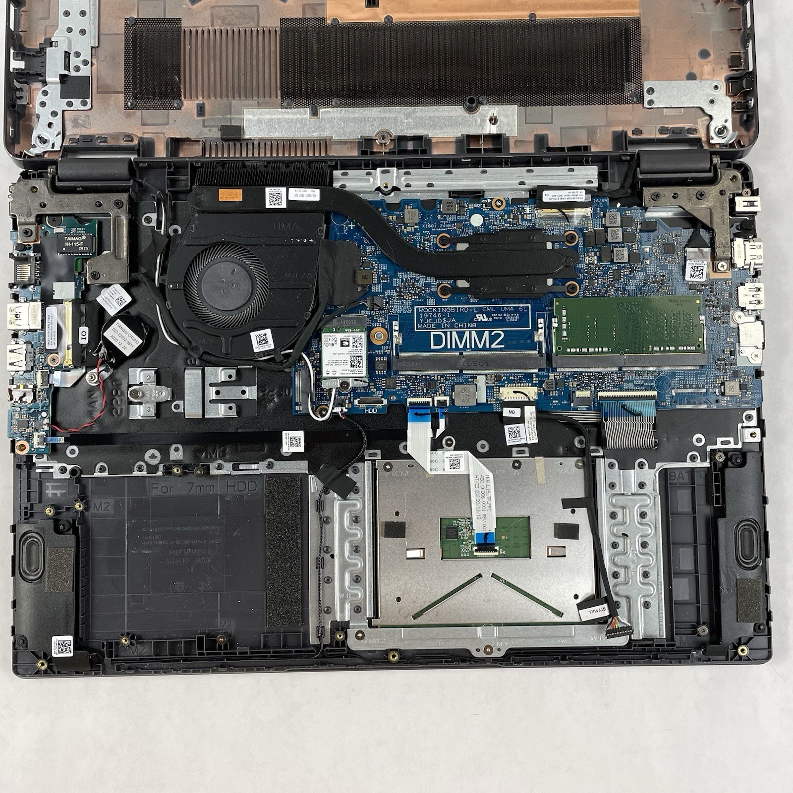 Dell Latitude 3510 15.6″ i7-10210U 1.60 GHz 8 GB RAM No SSD/OS/AC/Battery
