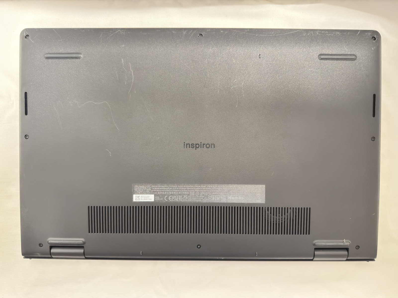 Dell Inspiron 15 3525 15.6″ Ryzen 7 5700U 8GB 256GB SSD Win 11 Home Black