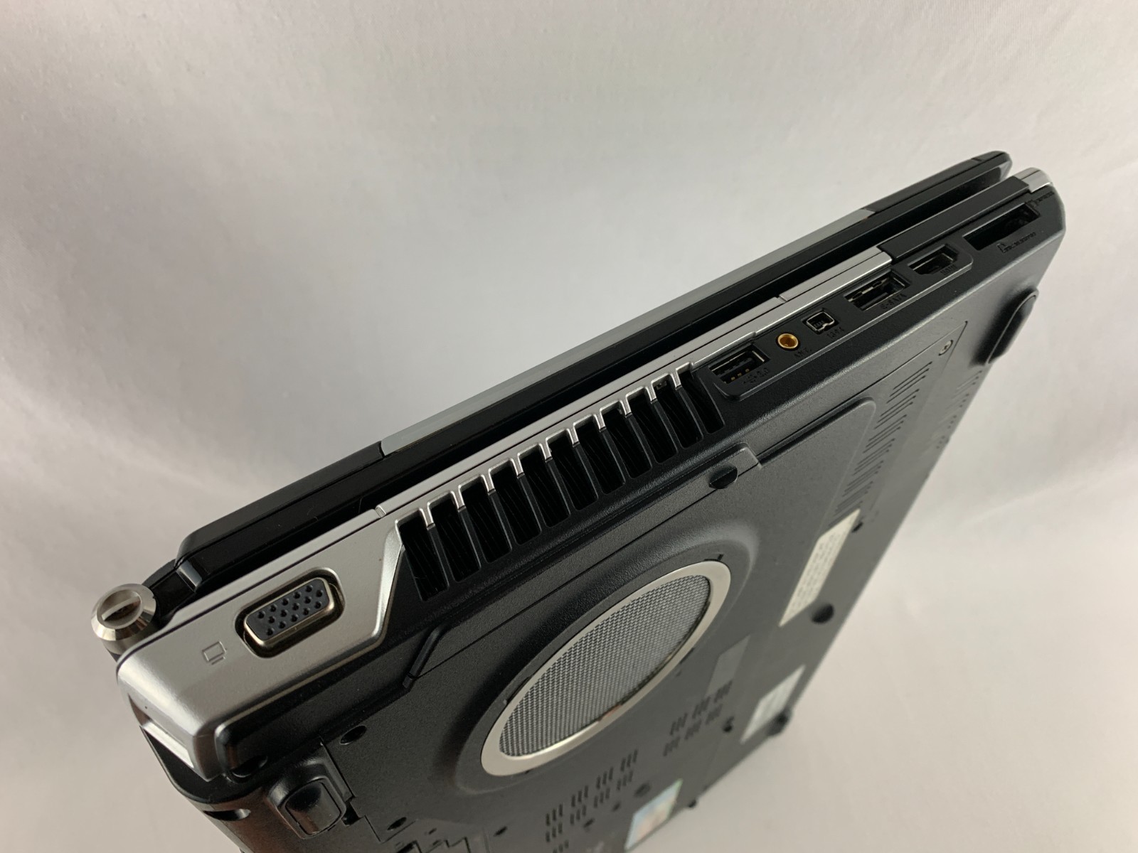 Asus ROG G50V Laptop For Parts/Repairs, Damaged Screen, No HDD, Good Battery