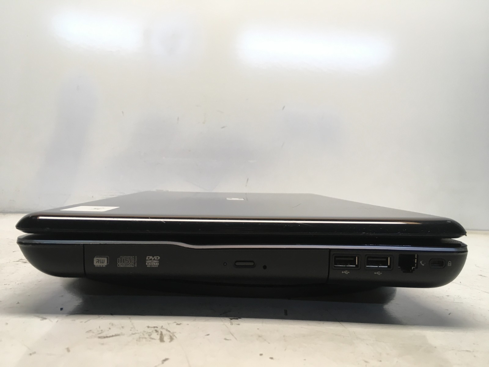 HP G60T-600 Intel Pentium Dual-Core T4400 2.2GHz 2 GB NO HDD