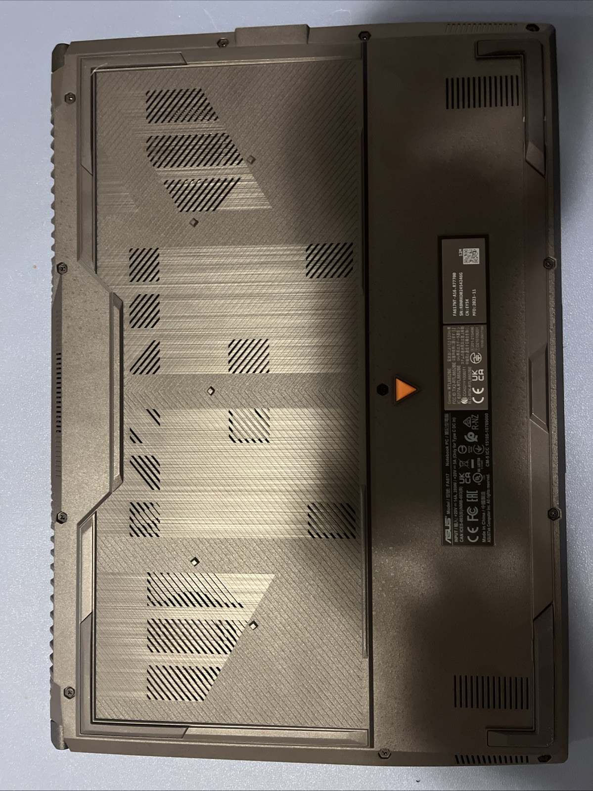 16” Asus TUF FA617 Laptop – 1.5TB SSD – Ryzen 7000 CPU – RX 7700S GPU