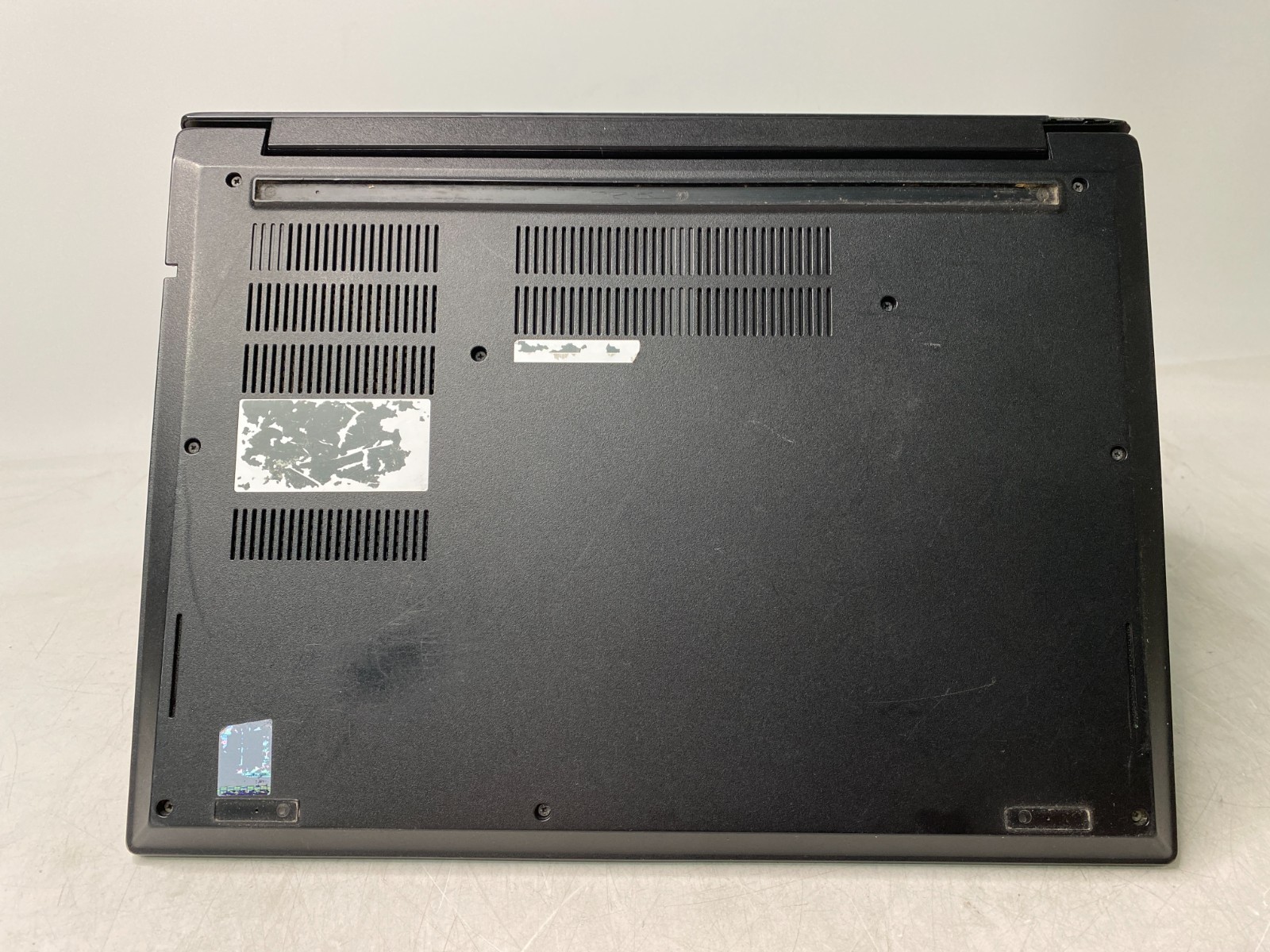 Lenovo ThinkPad T495 14″ AMD Ryzen 5 3500U No RAM/SSD – Bad RAM Slot PARTS
