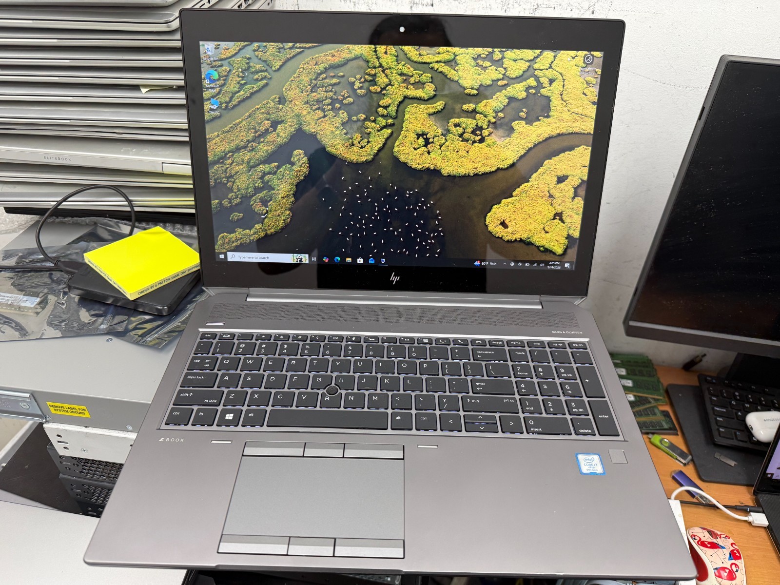 HP ZBOOK 15 G6 15.5″ i7-9850H 2.60GHz 32GB 256SSD /w intel UHD 630 TOUCH SCRN