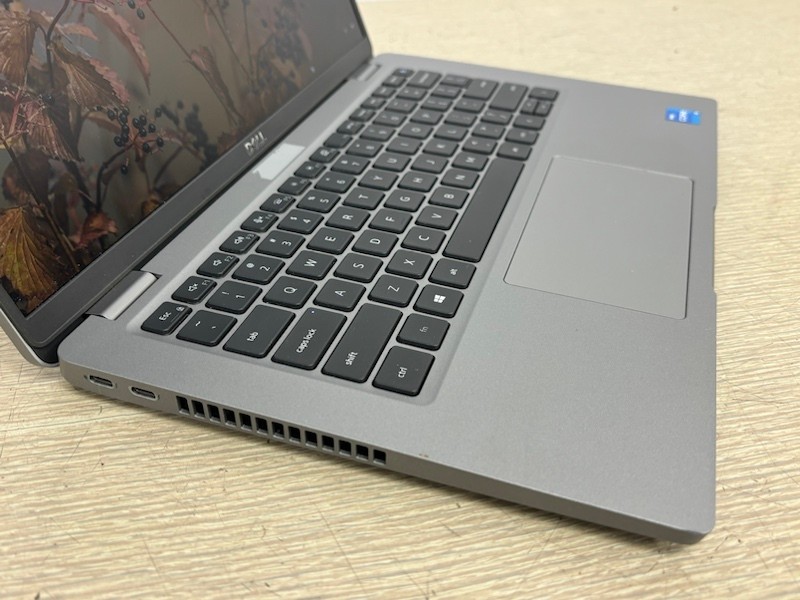 Dell Latitude 5420 14″ FHD Laptop Intel Core i5-1135G7 16GB 256GB Windows 11 Pro