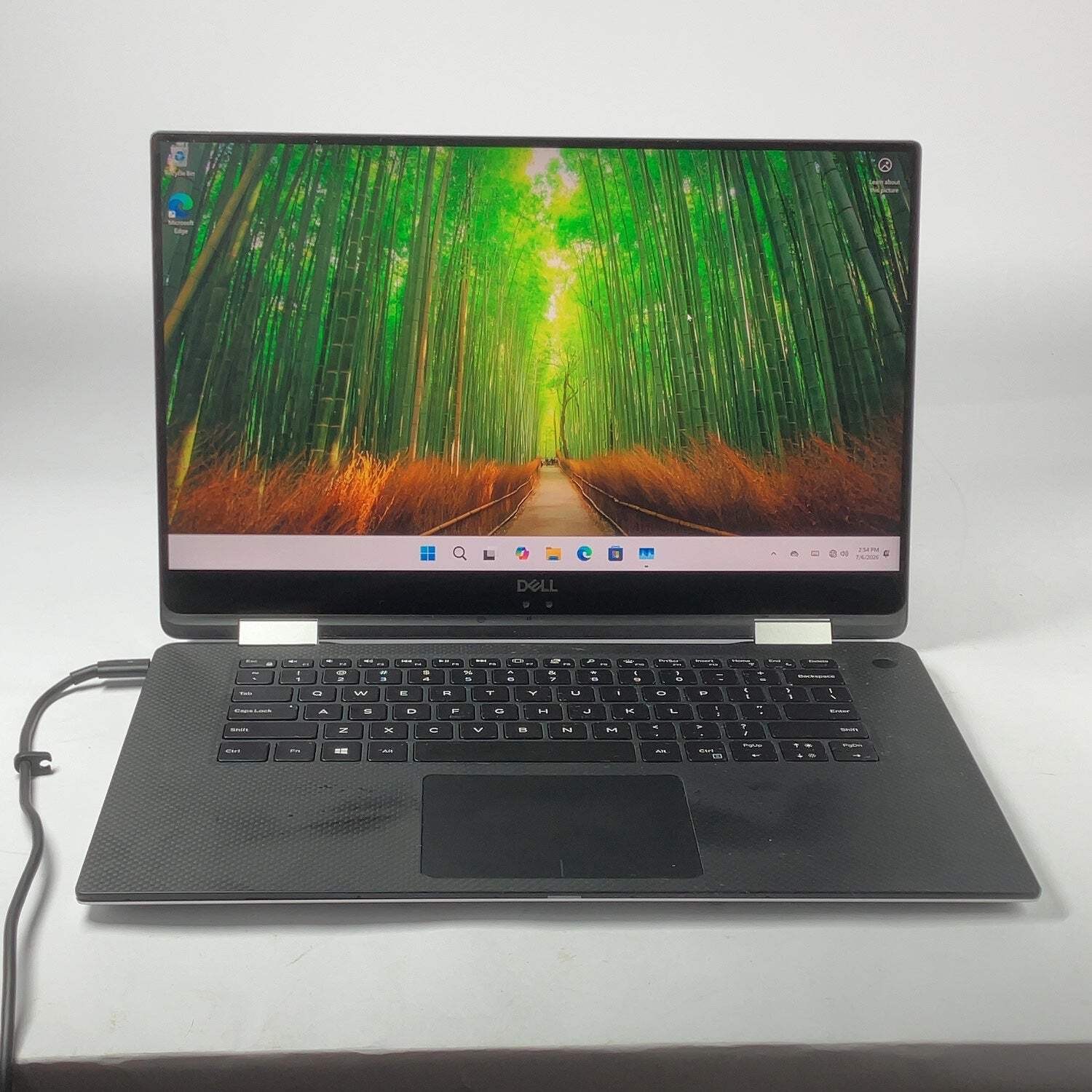 Dell XPS 9575 15″ i7-9705G 3.1GHz 16GB RAM 500GB SSD NO BATTERY