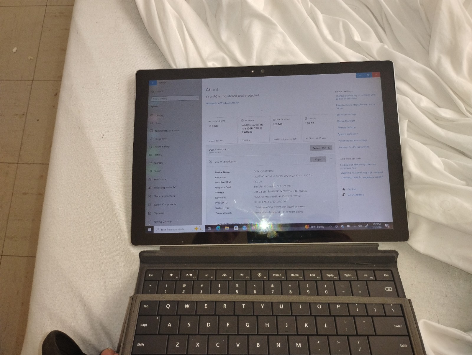 Microsoft Surface pro4 13.5″ Touch Intel i5-6300u @2.40ghz 16GB 256GB SSD parts