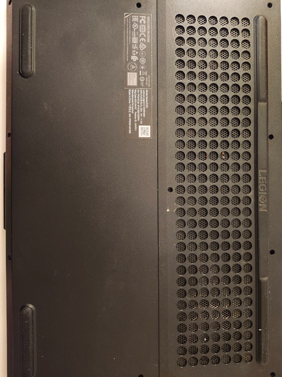 Lenovo Legion 5 15ARH05H 15.6″ (256GB SSD, AMD Ryzen 5 4600H, 3.0 GHz, 16GB)