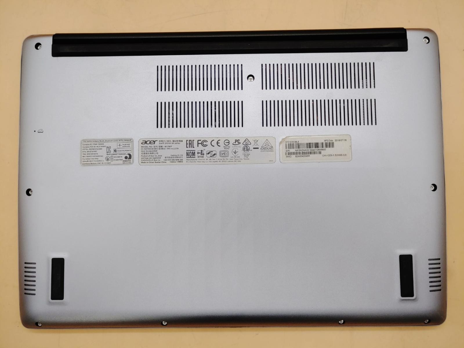 Acer Swift SF314-54 14″ Intel i5-8250U 8GB RAM 256GB SSD Win11Home **NO A/C**