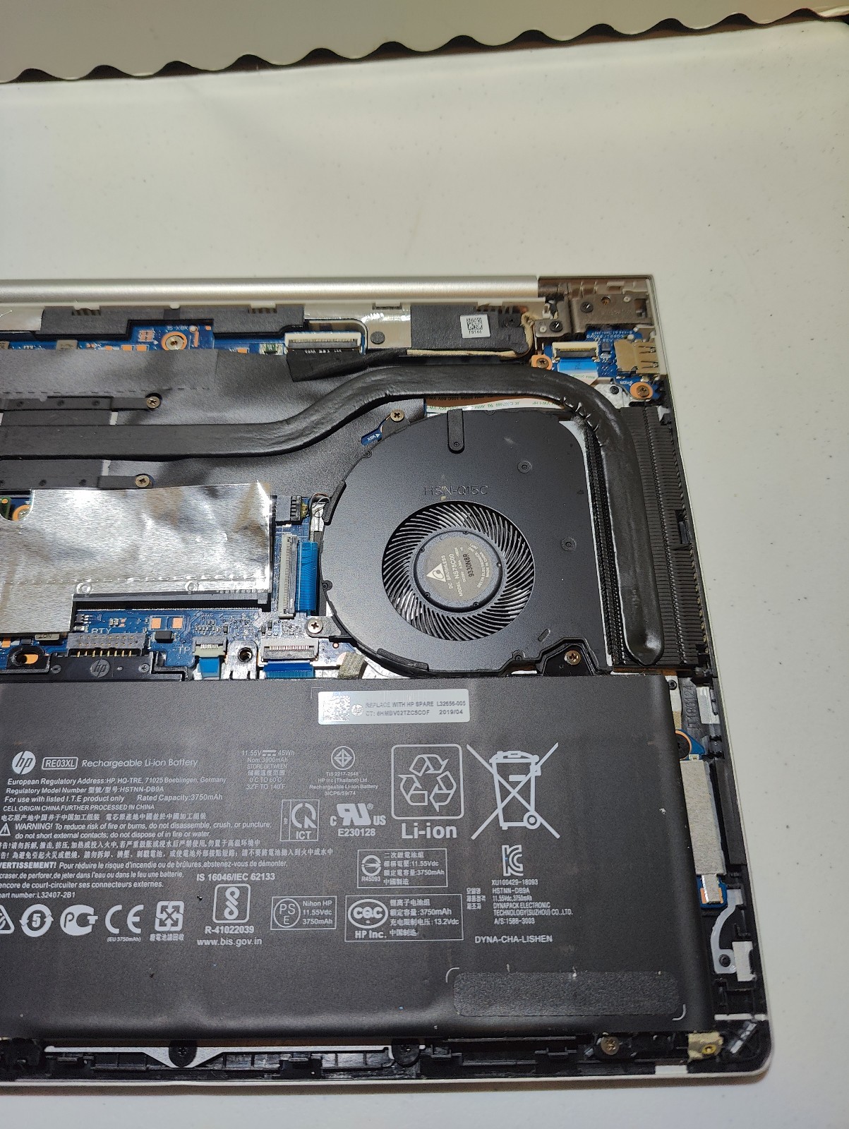 HP PROBOOK 440 G6 Intel® Core™ i5-8265U 8GB RAM, NO HDD/OS PARTS ONLY