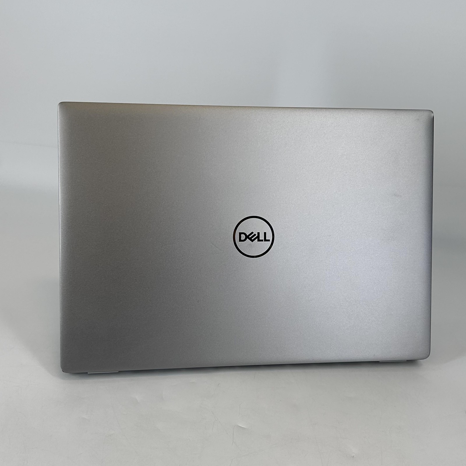 Dell Latitude 7640 16 Gray FHD+ 1.6 GHz i5-1345U 16GB 256GB SSD Good FRAME GAP